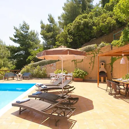 Europa,2br,2bth With Private Pool And Stunning Sea Views *
