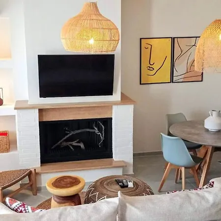 Villa Europa,2br,2bth With Private Pool And Stunning Sea Views